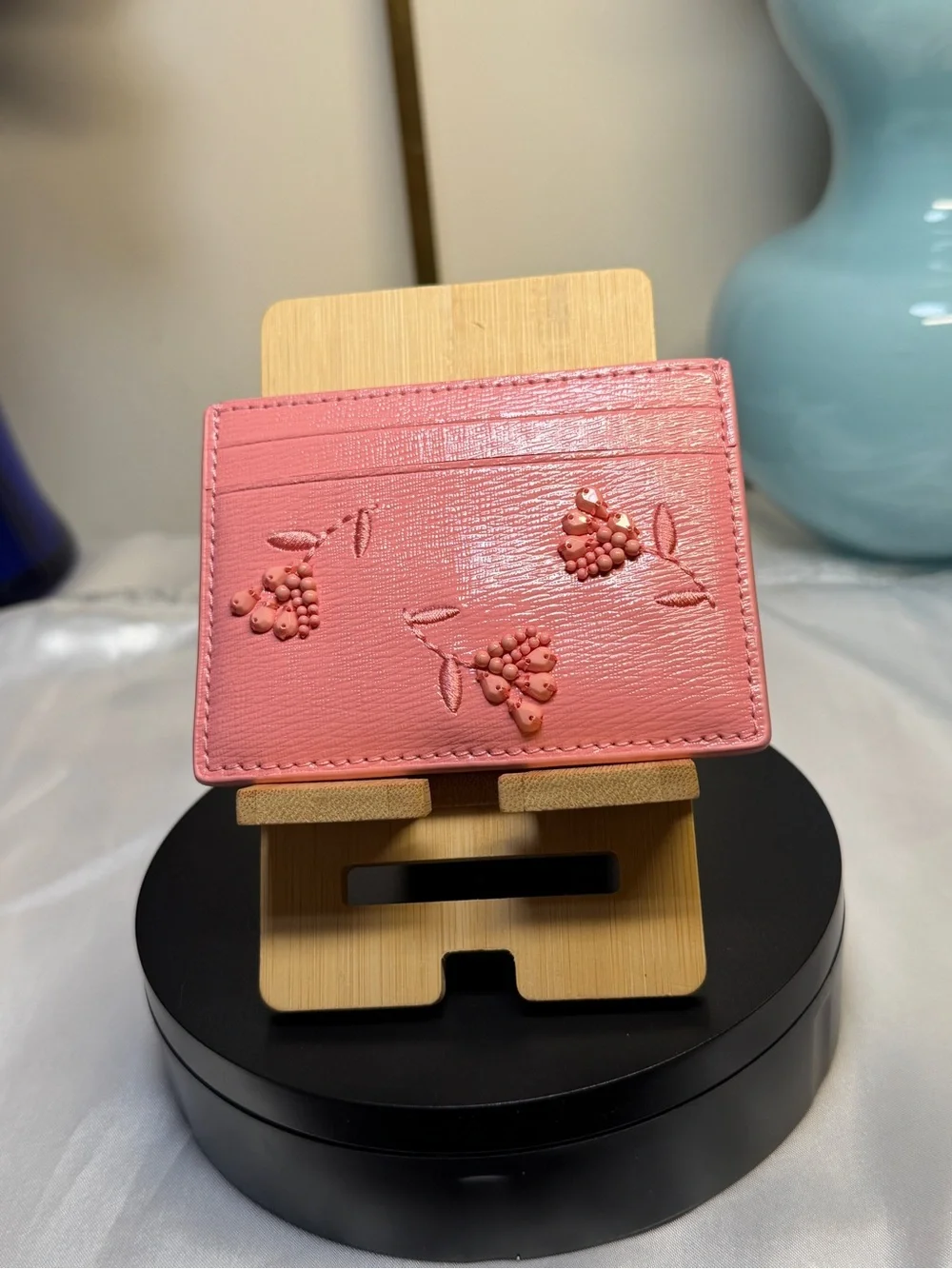 kate spade Pink Floral Embossed Card Holder NWT